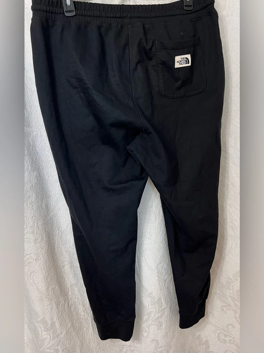 The North Face Tracksuit Men's Black Pullover Hoodie and Jogger Set XL